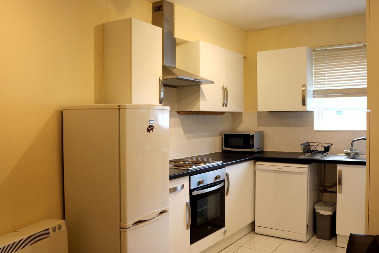 Fine Touch Apartments London Bagian luar foto