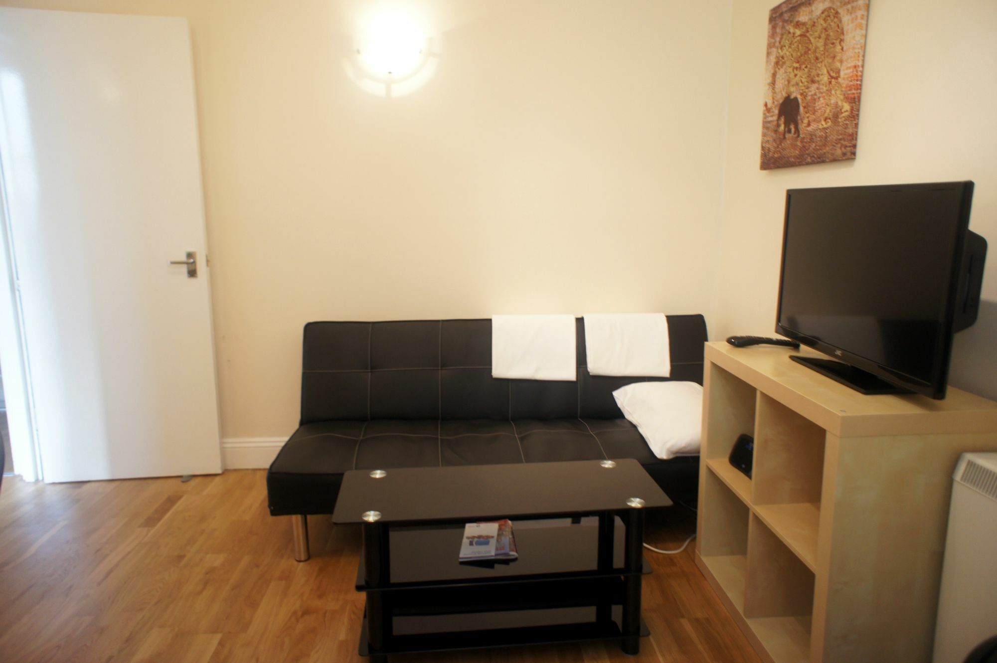 Fine Touch Apartments London Bagian luar foto